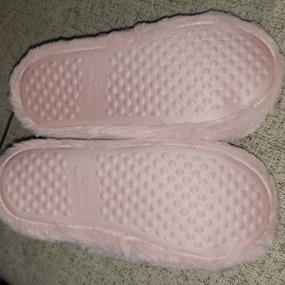 Justice Slippers Size 13-1 and 2/3 Girls kids  Faux Fur - Picture 6 of 7